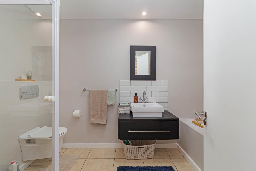 1 Bedroom Property for Sale in Cape Town City Centre Western Cape